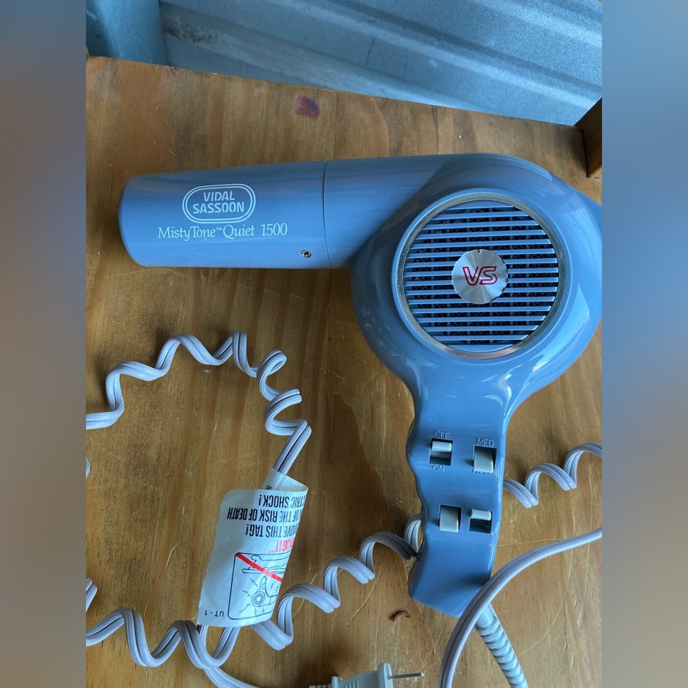 Vidal Sassoon MistyTone Quiet 1500 - Vintage Hair Dryer.